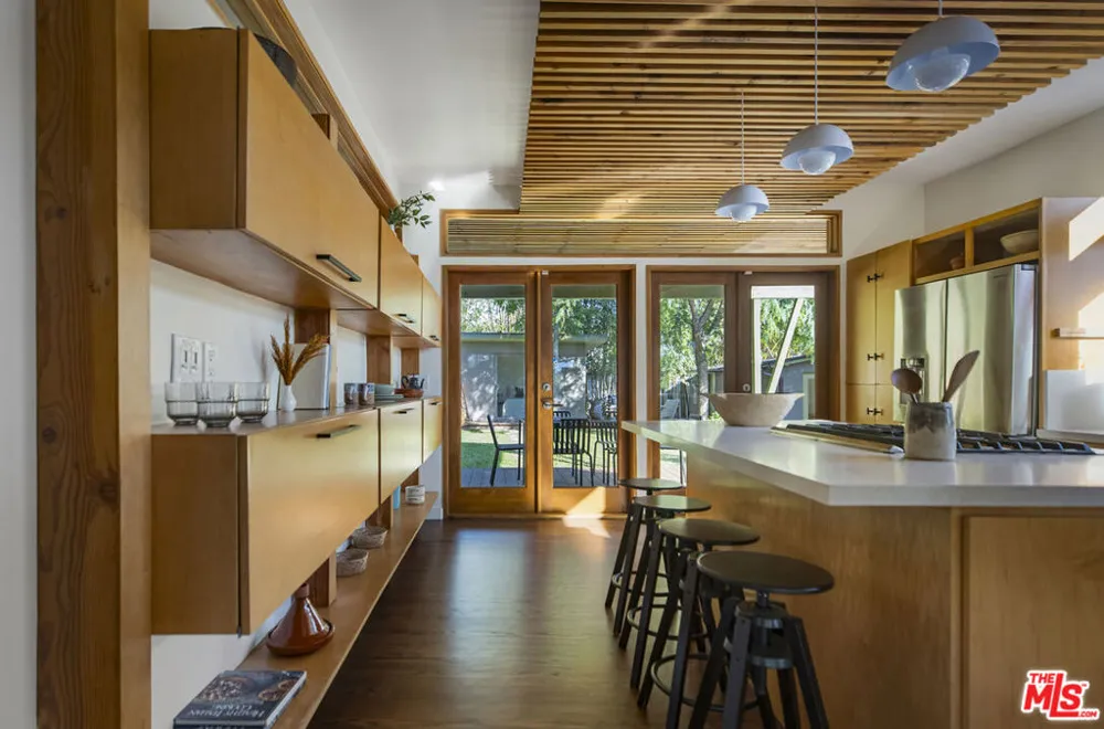 1632 Maltman Avenue Los Angeles, CA 90026