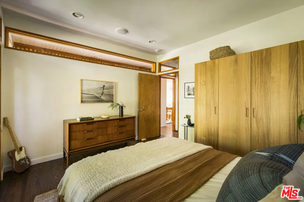 1632 Maltman Avenue Los Angeles, CA 90026