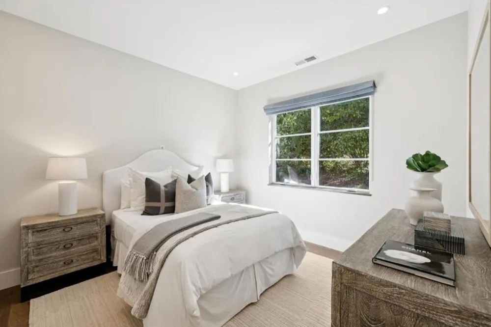 160 Fawn Lane Portola Valley, CA 94028