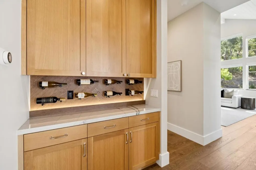 160 Fawn Lane Portola Valley, CA 94028
