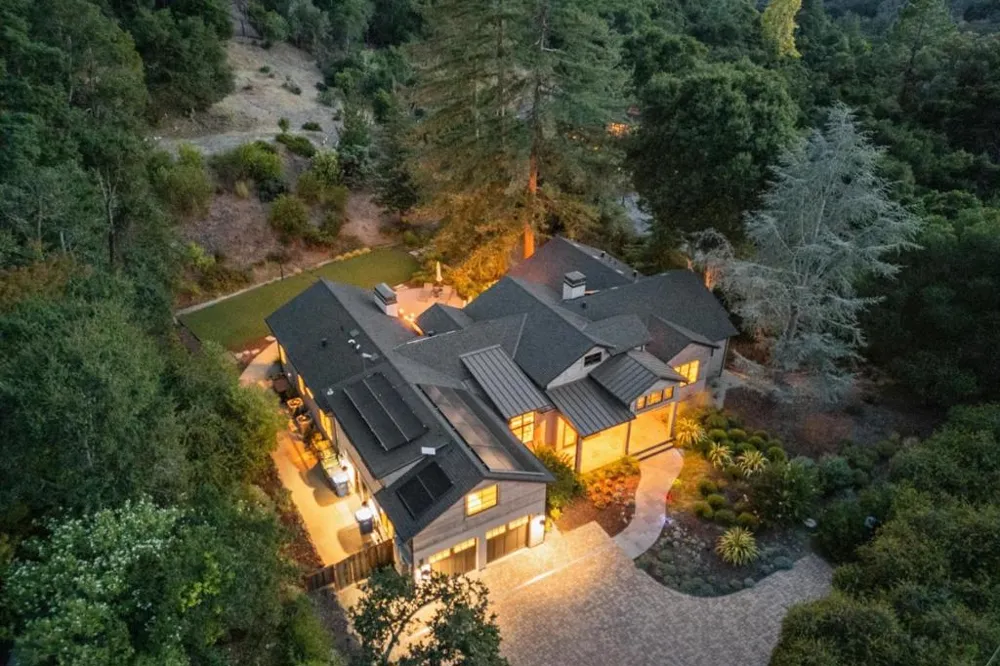 160 Fawn Lane Portola Valley, CA 94028