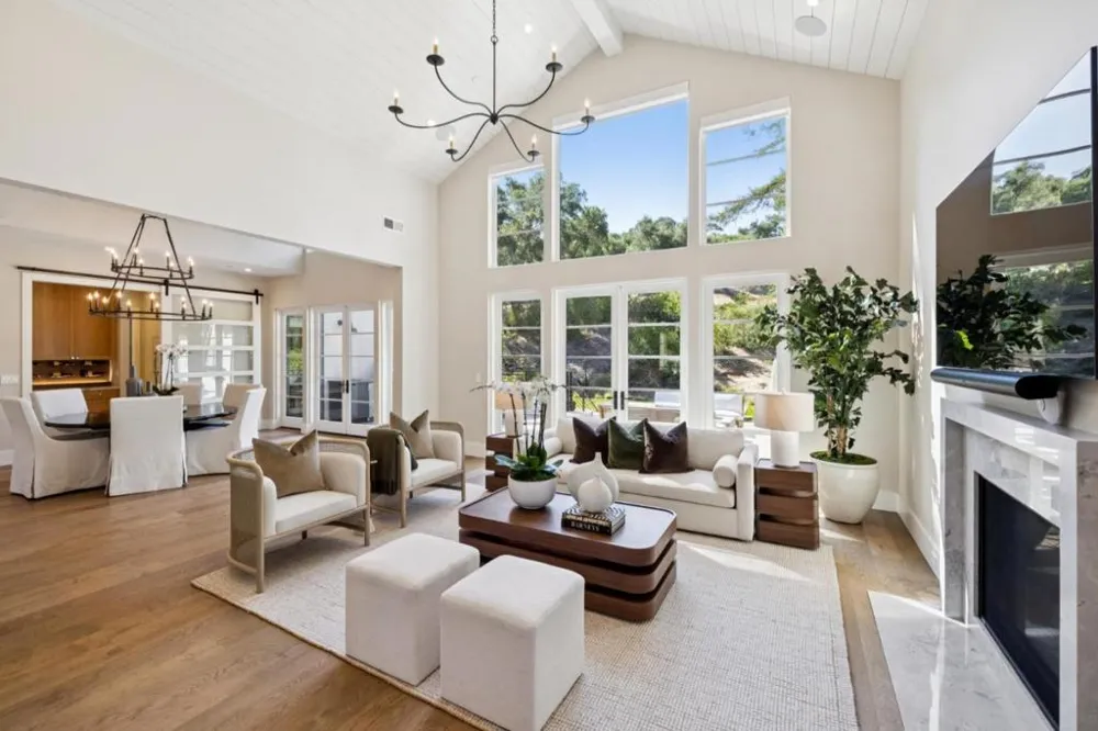 160 Fawn Lane Portola Valley, CA 94028