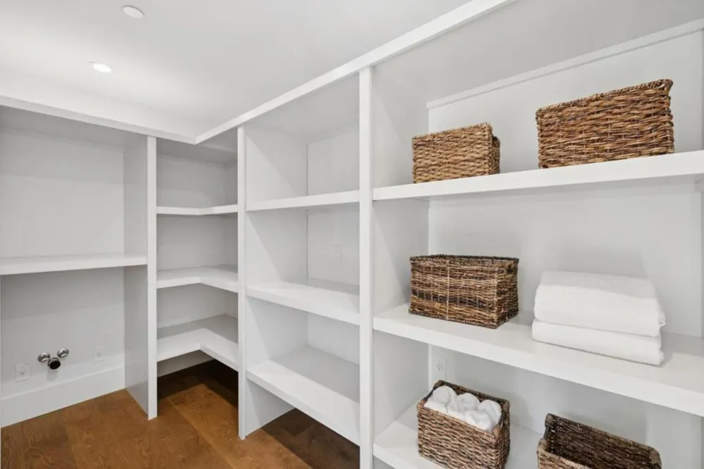 160 Fawn Lane Portola Valley, CA 94028