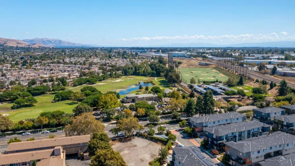 345 Rhythm Lane Hayward, CA 94544