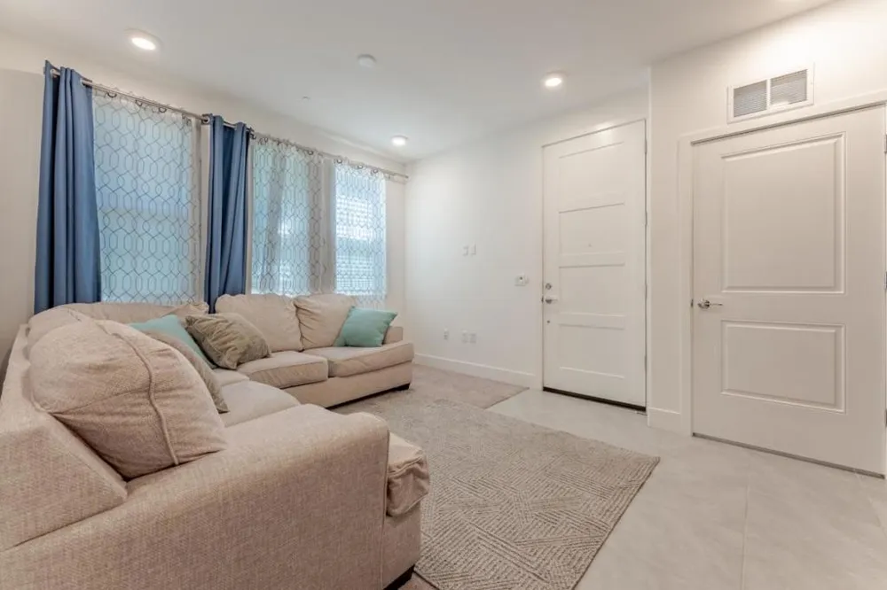 345 Rhythm Lane Hayward, CA 94544