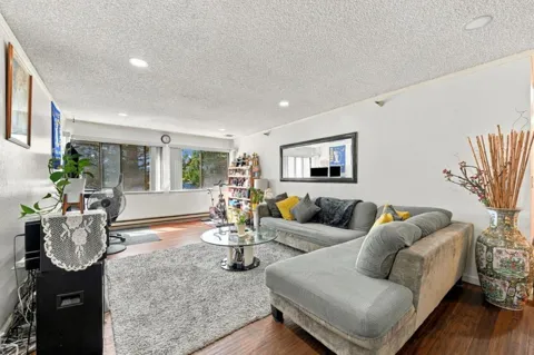 240 Bayshore Boulevard #307