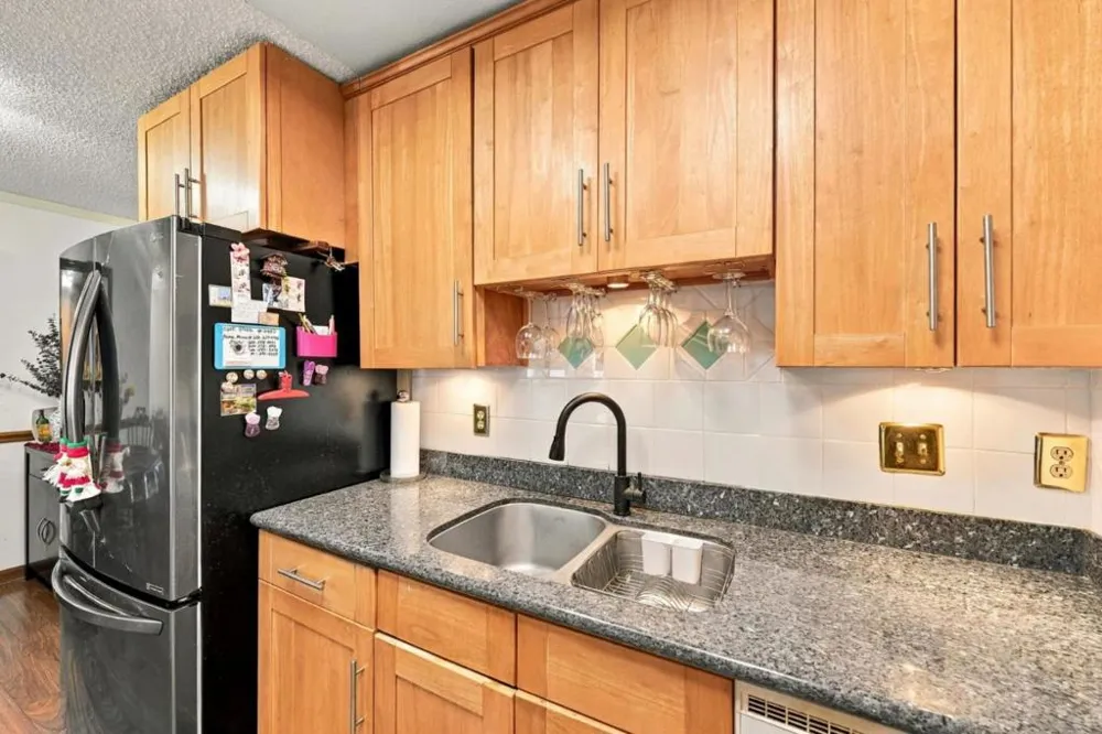 240 Bayshore Boulevard #307 San Mateo, CA 94401