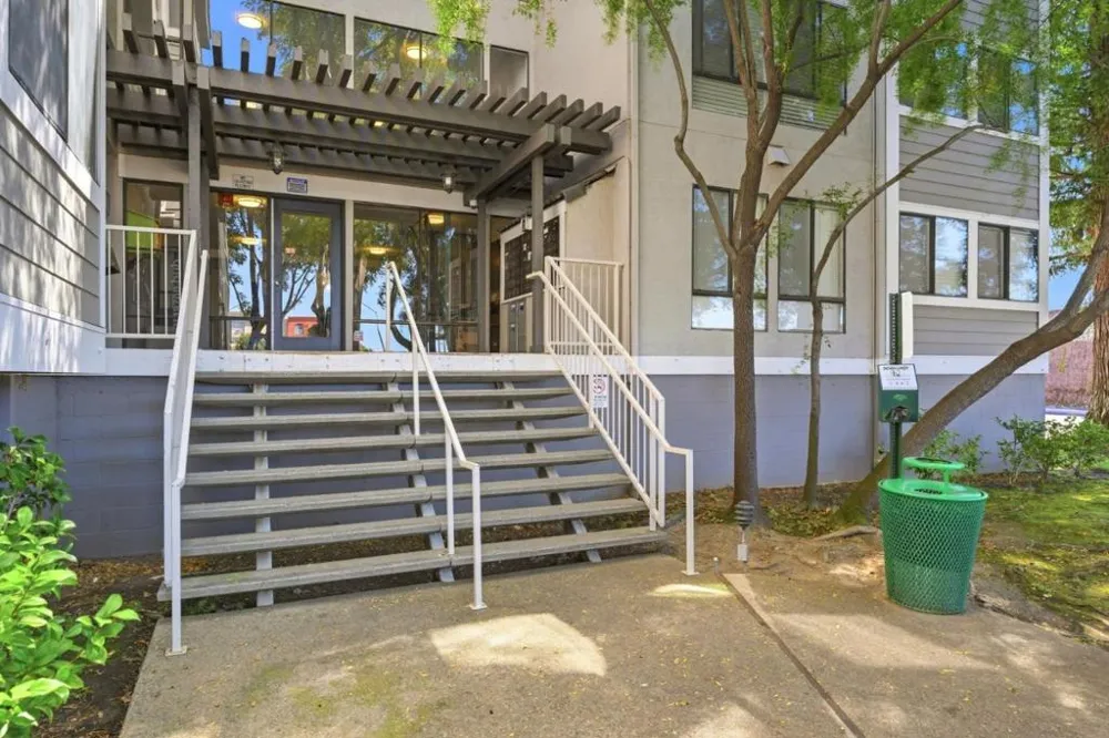 240 Bayshore Boulevard #307 San Mateo, CA 94401