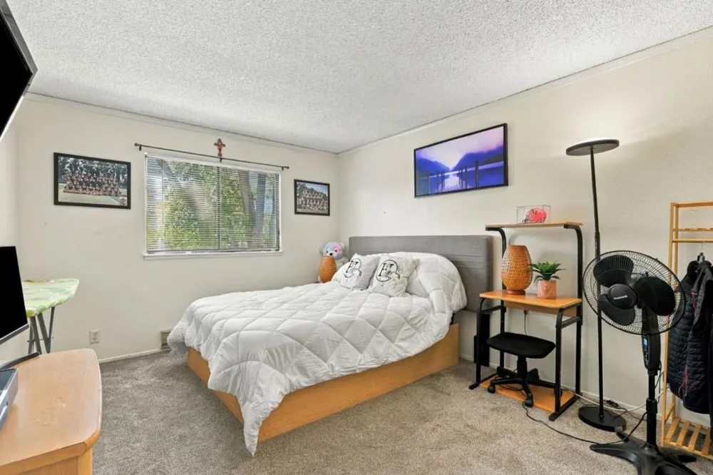 240 Bayshore Boulevard #307 San Mateo, CA 94401