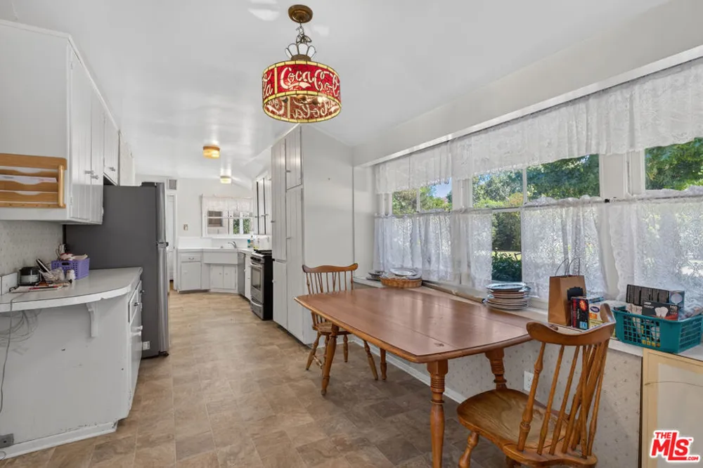 23909 Long Valley Road Hidden Hills, CA 91302
