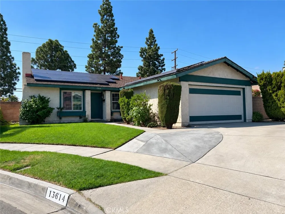 13614 Abana Cerritos, CA 90703