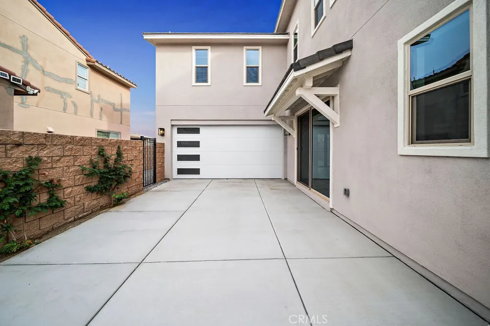35806 Mccarthy Palm Desert, CA 92211