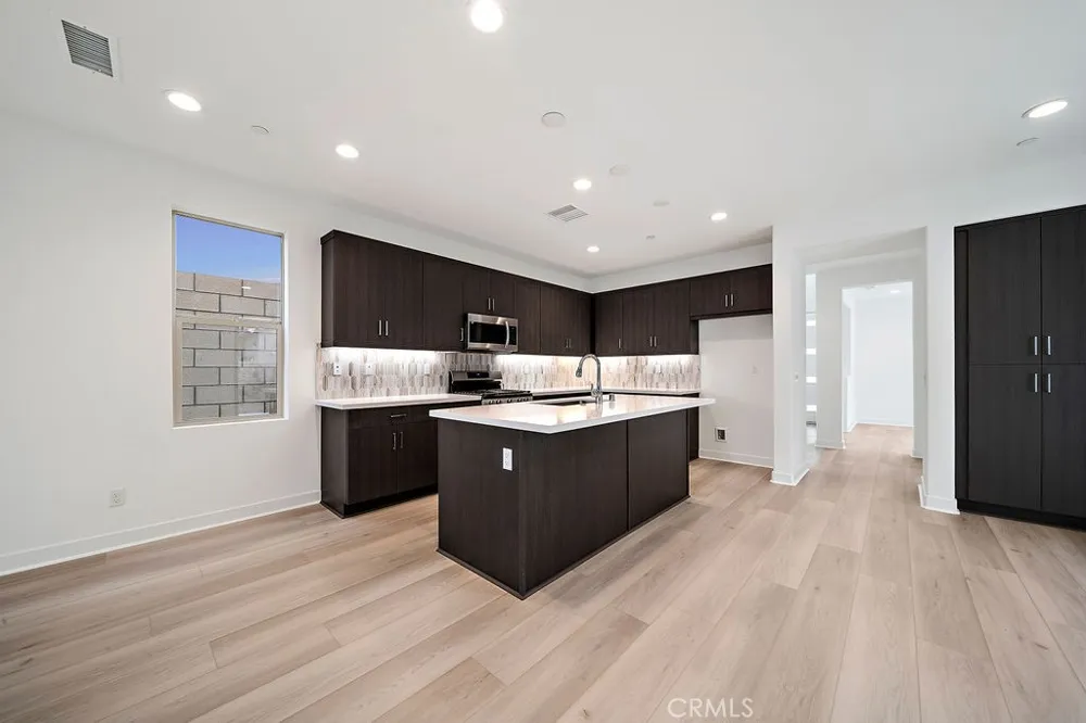 35806 Mccarthy Palm Desert, CA 92211