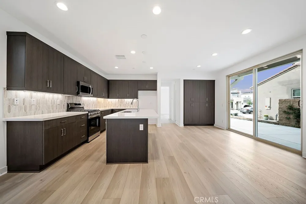 35806 Mccarthy Palm Desert, CA 92211