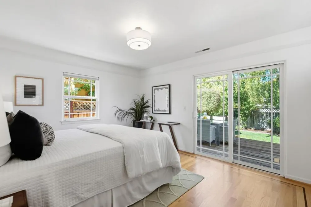 543 Jeter Street Redwood City, CA 94062