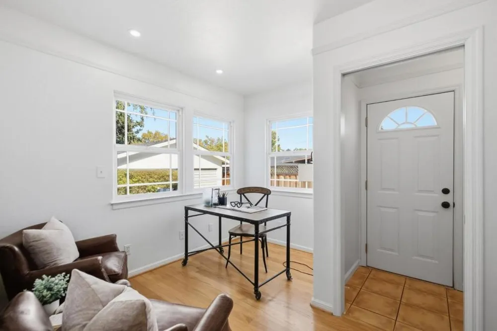 543 Jeter Street Redwood City, CA 94062