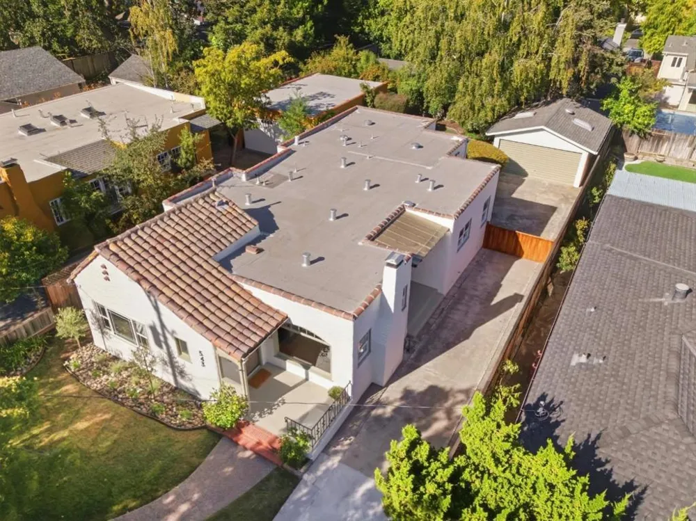 543 Jeter Street Redwood City, CA 94062