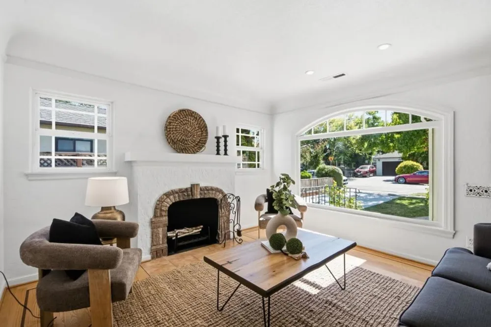 543 Jeter Street Redwood City, CA 94062