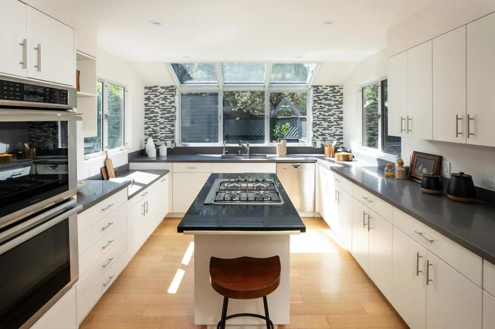 440 9th Avenue Menlo Park, CA 94025