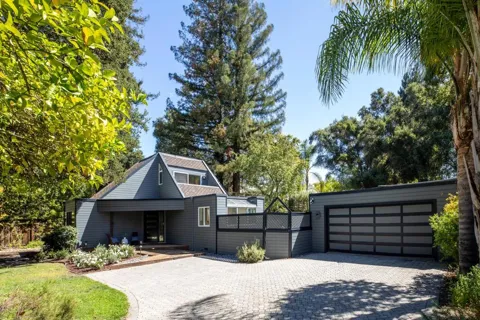 440 9th Avenue