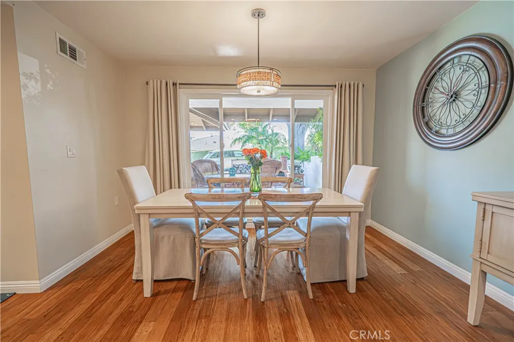 26811 Oak Branch Circle Newhall, CA 91321