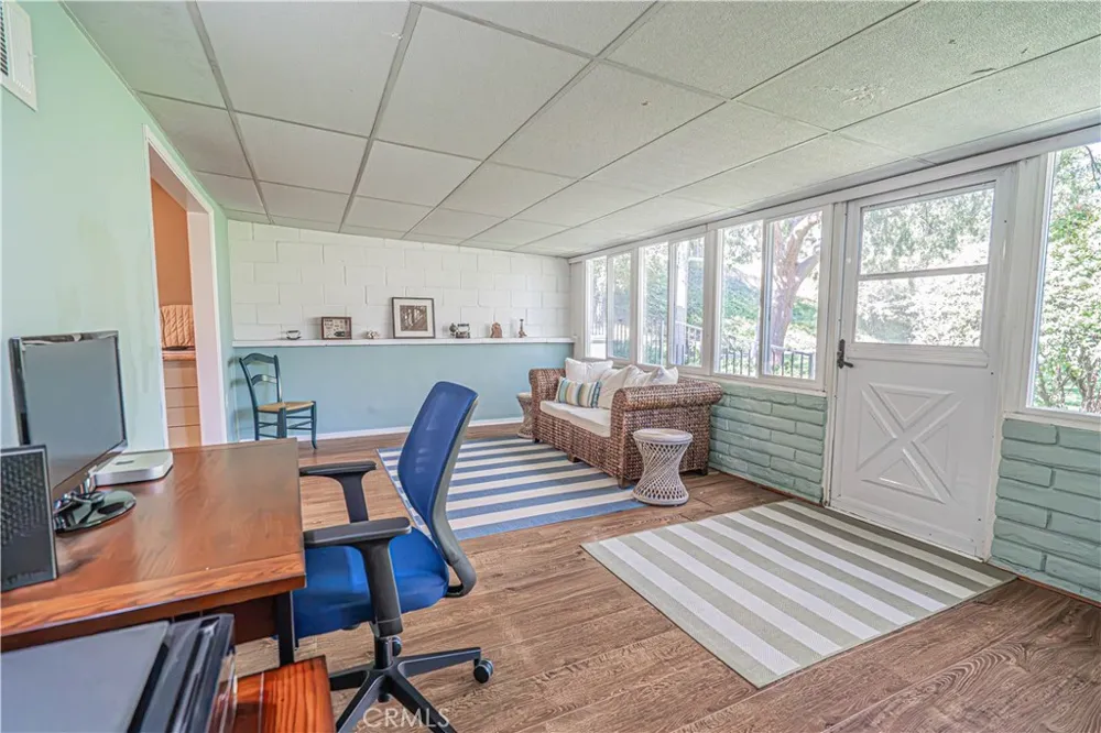 26811 Oak Branch Circle Newhall, CA 91321