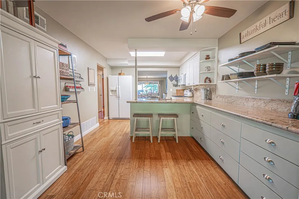 26811 Oak Branch Circle Newhall, CA 91321