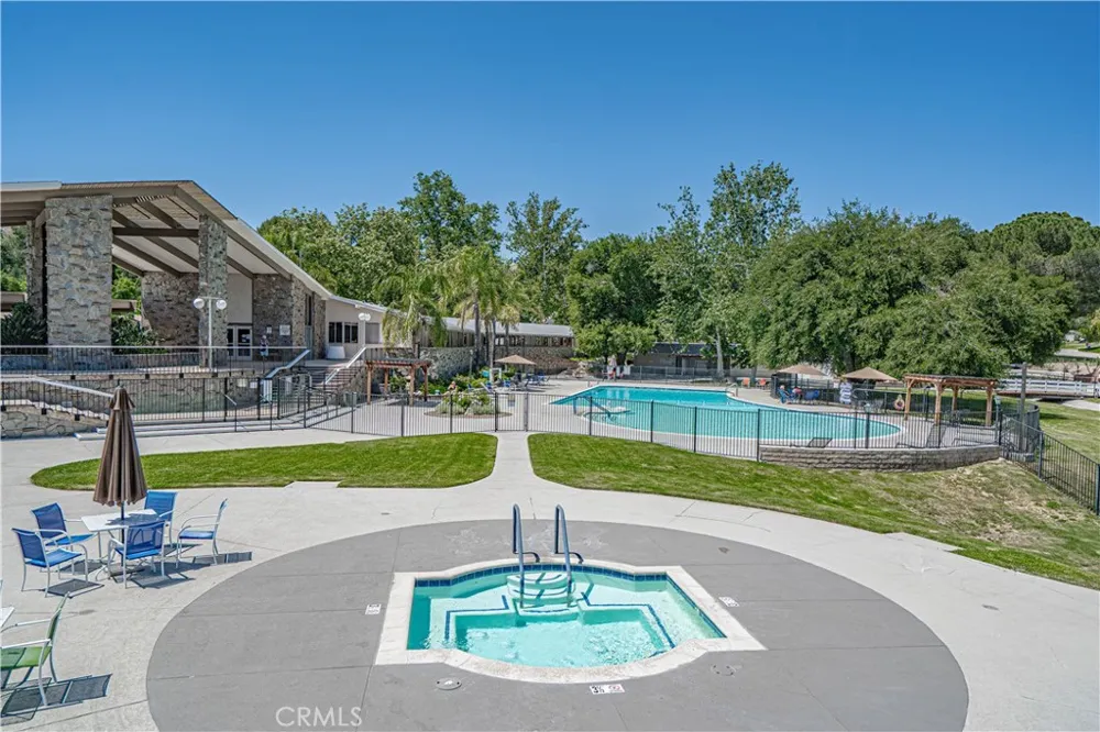 26811 Oak Branch Circle Newhall, CA 91321