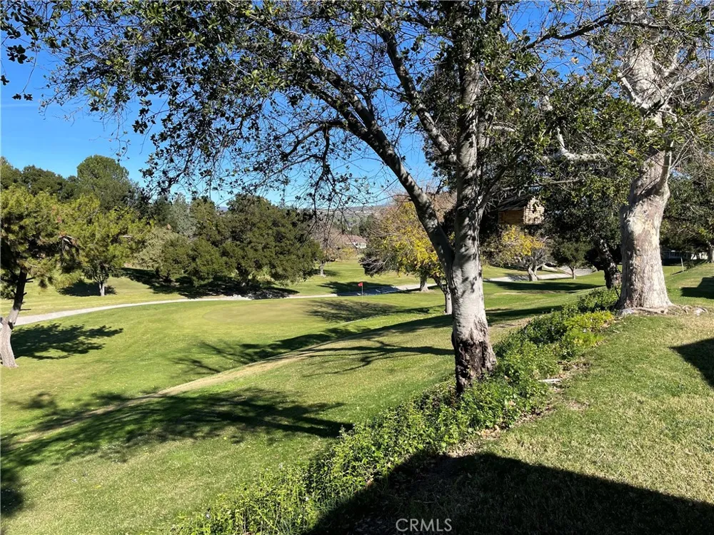 26811 Oak Branch Circle Newhall, CA 91321