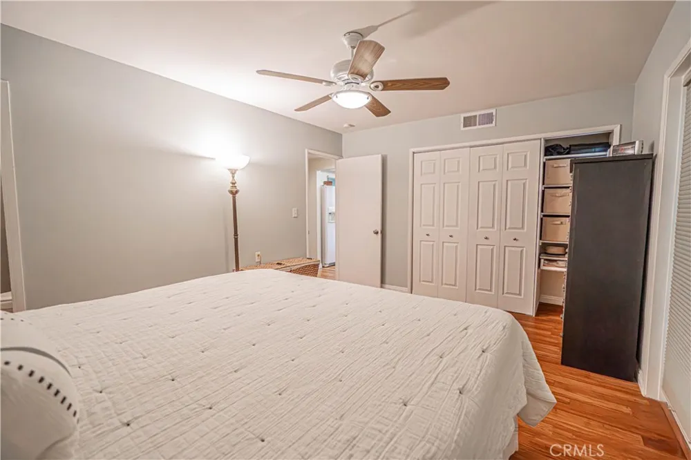 26811 Oak Branch Circle Newhall, CA 91321
