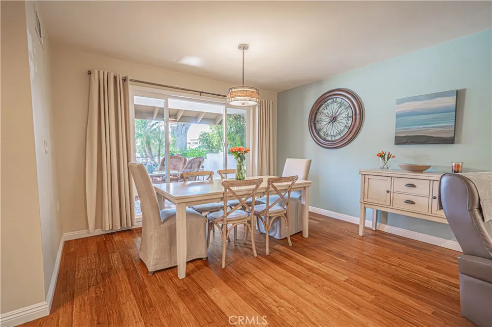 26811 Oak Branch Circle Newhall, CA 91321