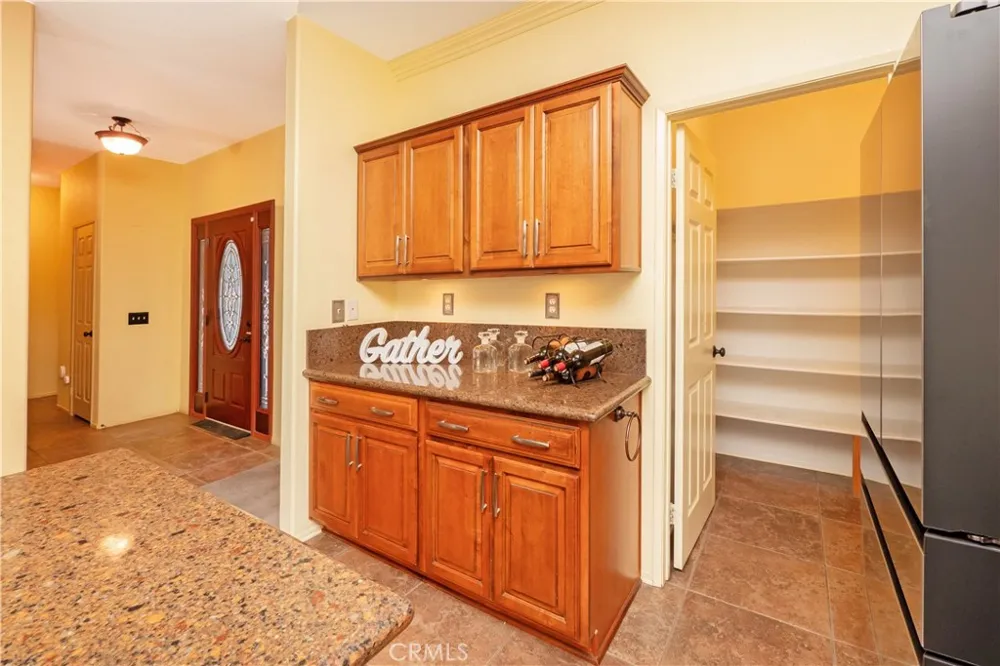 13400 Baylor Victorville, CA 92392