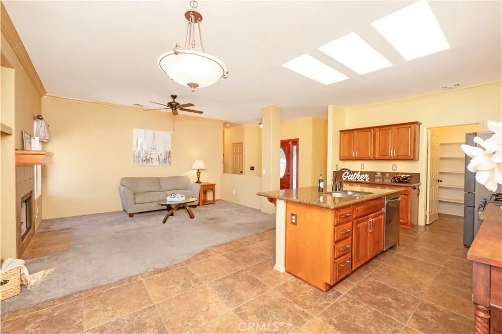 13400 Baylor Victorville, CA 92392