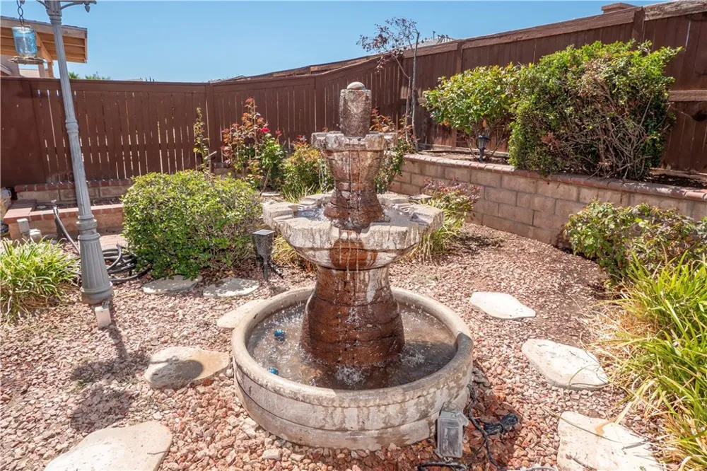 13400 Baylor Victorville, CA 92392