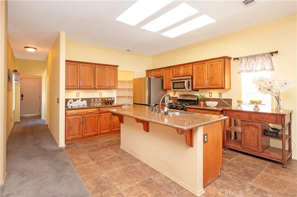 13400 Baylor Victorville, CA 92392