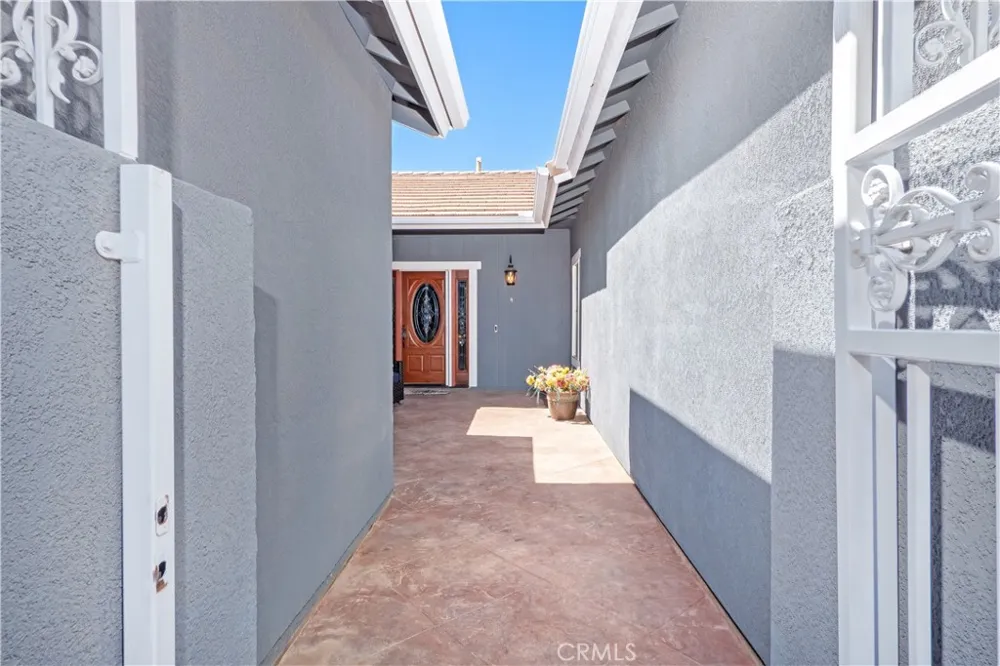 13400 Baylor Victorville, CA 92392