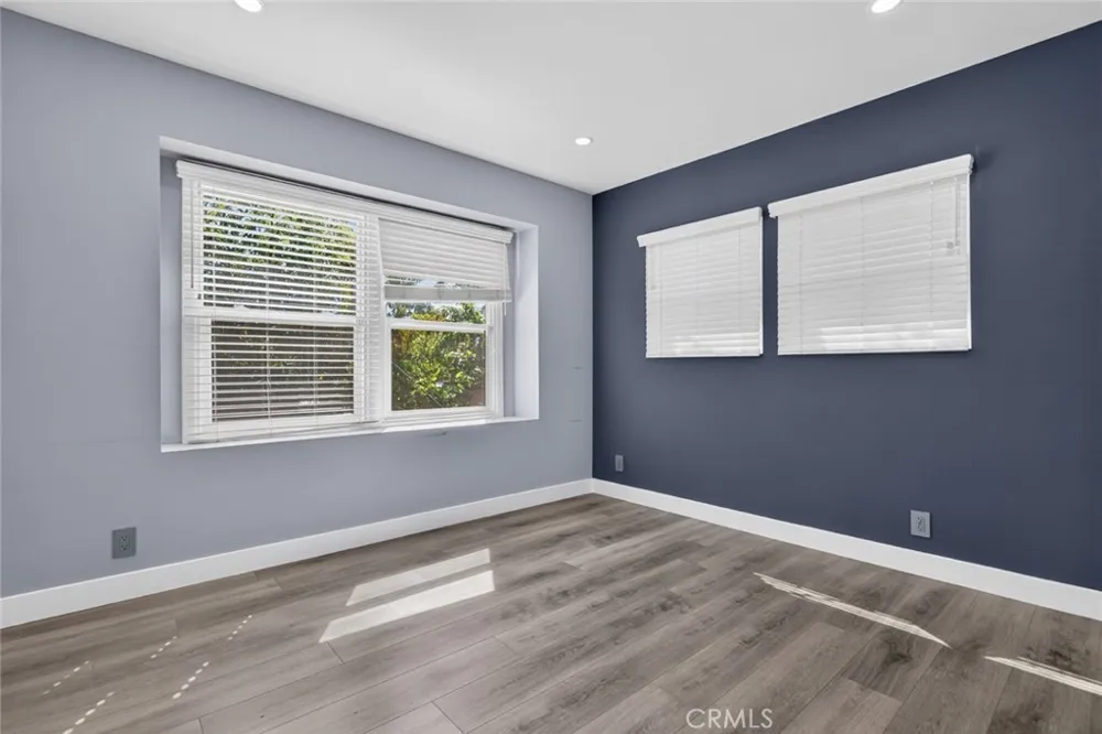 8055 Natick Ave Panorama City, CA 91402