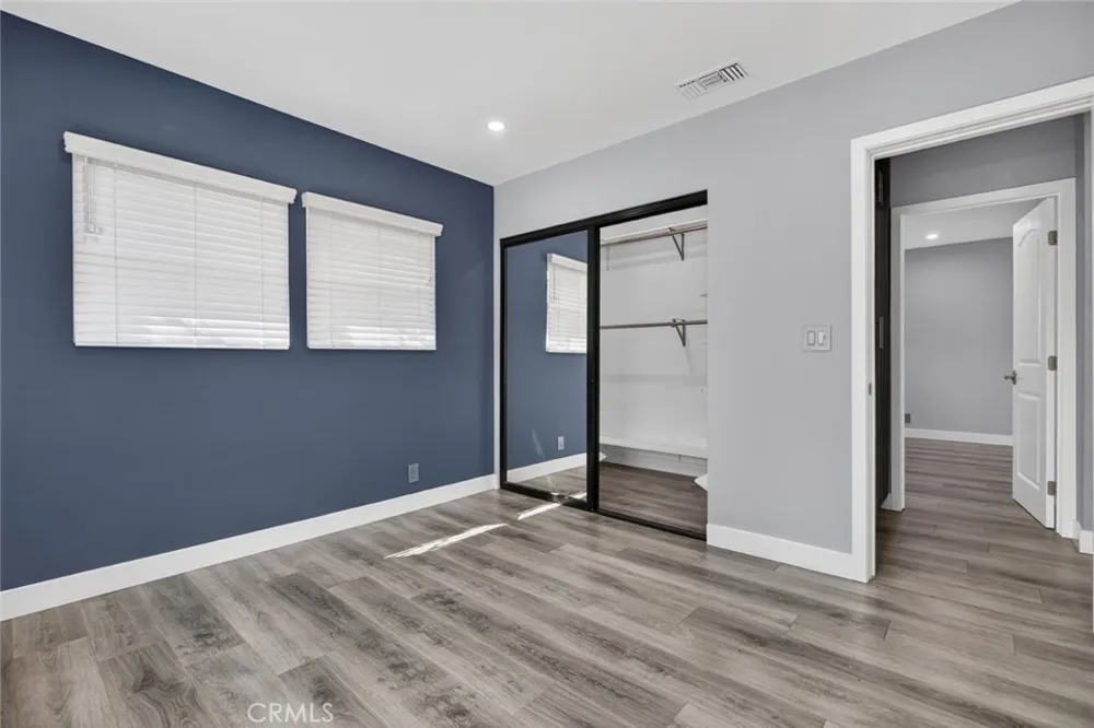 8055 Natick Ave Panorama City, CA 91402