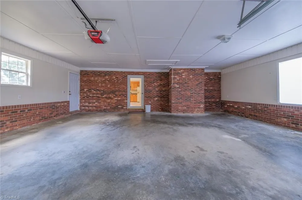 355 Christine Court Winston-Salem, NC 27127