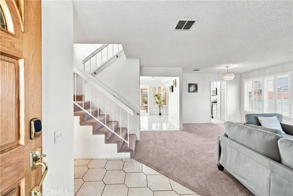 482 Vista Del Norte Walnut, CA 91789