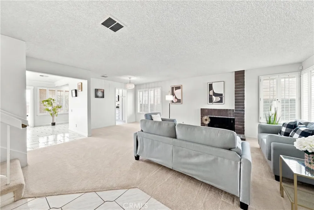 482 Vista Del Norte Walnut, CA 91789