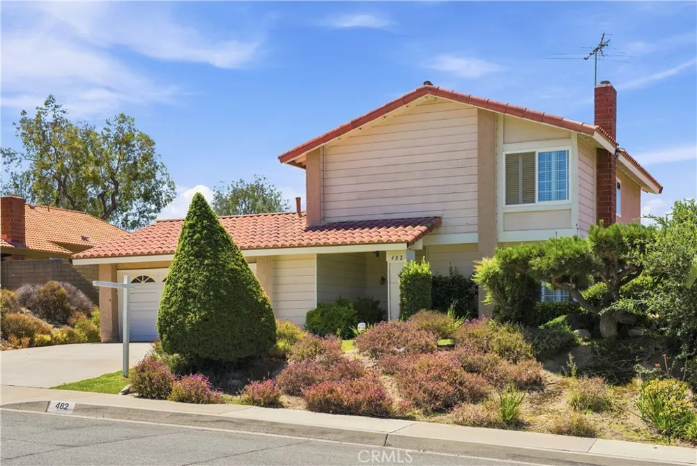 482 Vista Del Norte Walnut, CA 91789