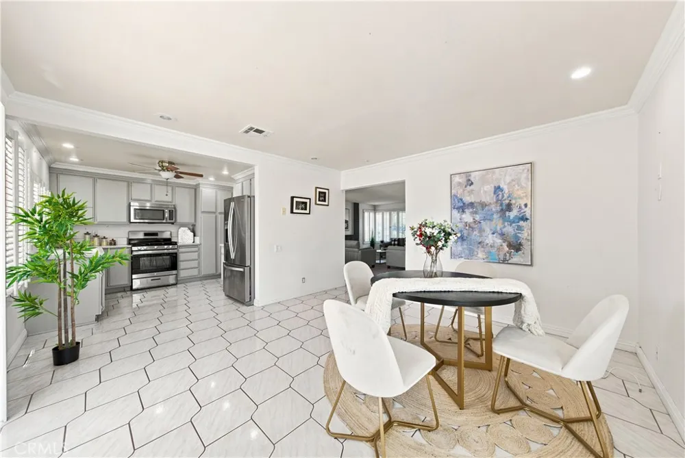 482 Vista Del Norte Walnut, CA 91789