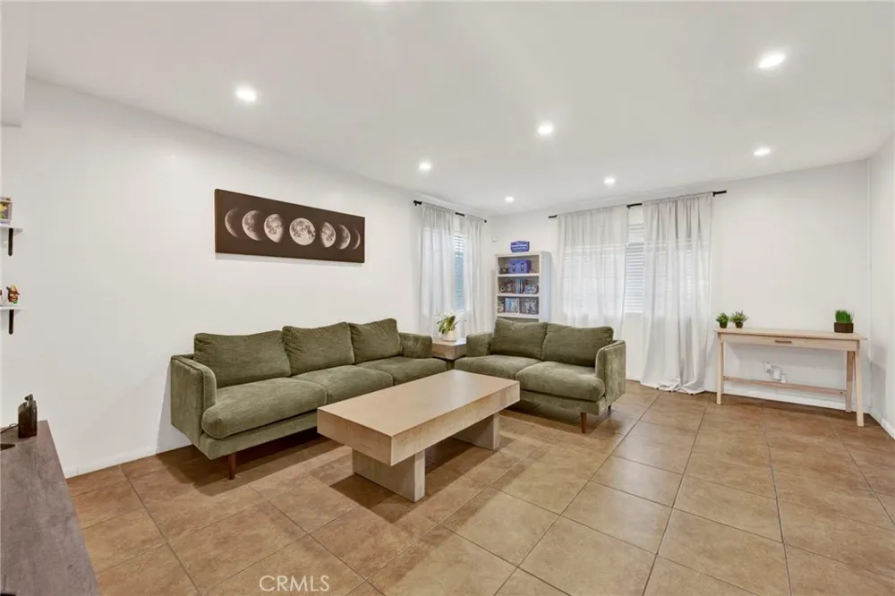 6230 Nye St Commerce, CA 90040