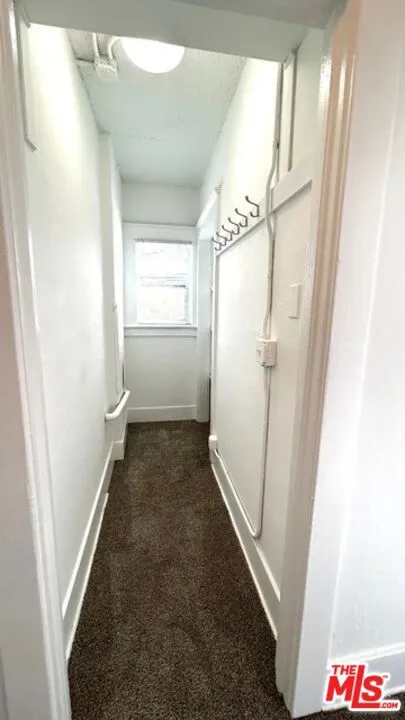54 Rose Avenue #7 Venice, CA 90291