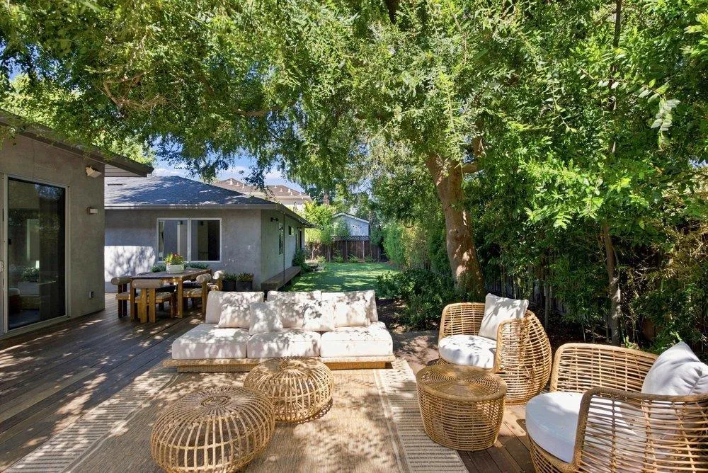 1145 Saxon Way Menlo Park, CA 94025