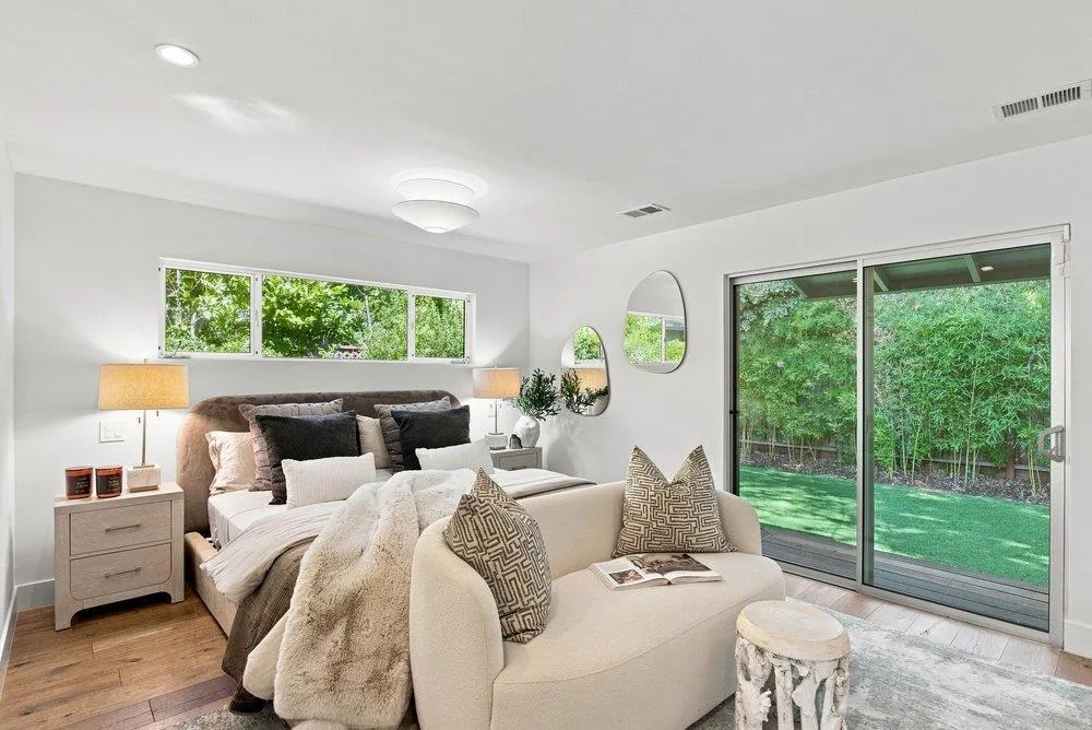 1145 Saxon Way Menlo Park, CA 94025