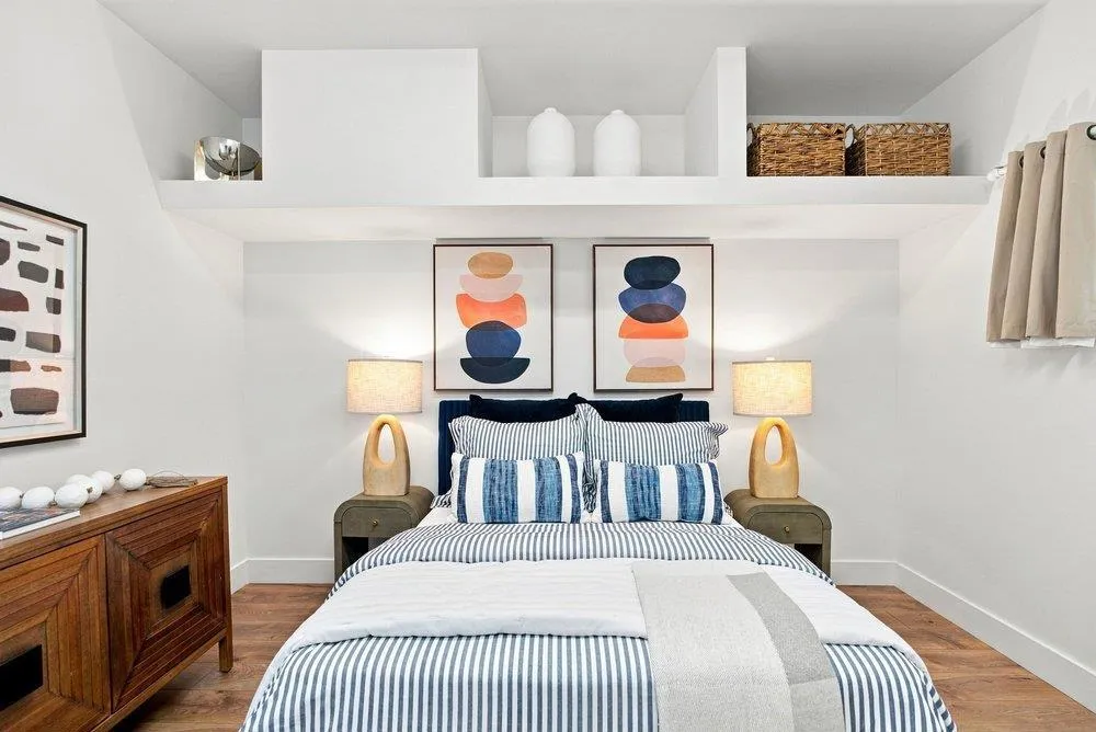 1145 Saxon Way Menlo Park, CA 94025