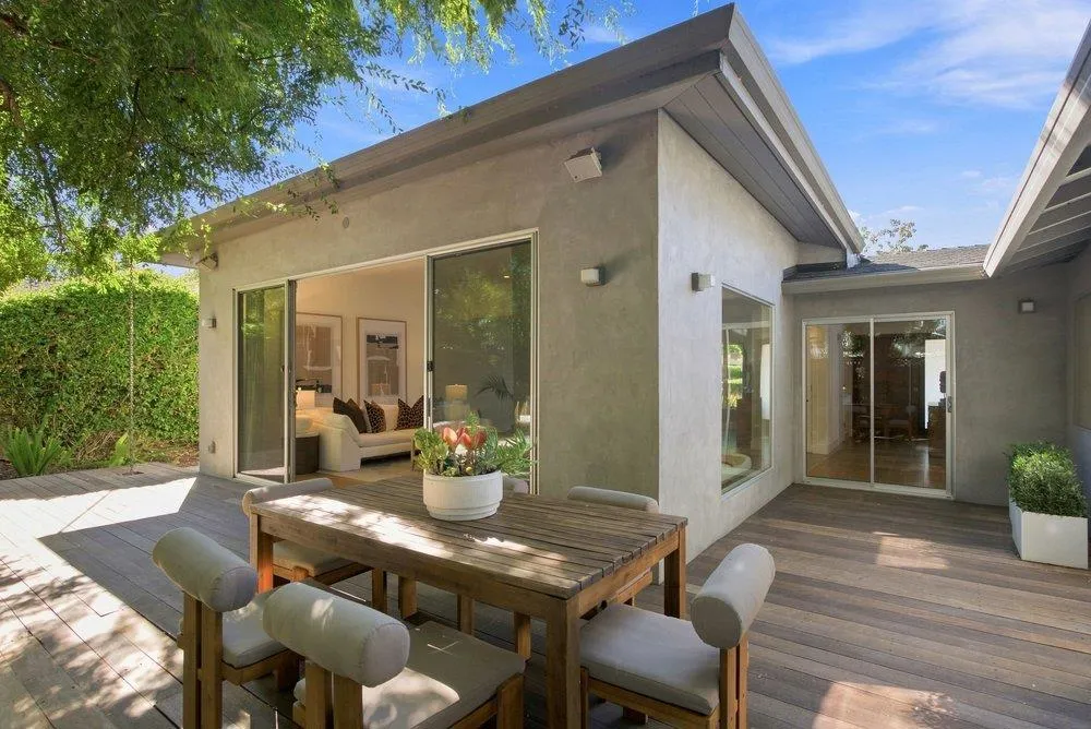 1145 Saxon Way Menlo Park, CA 94025