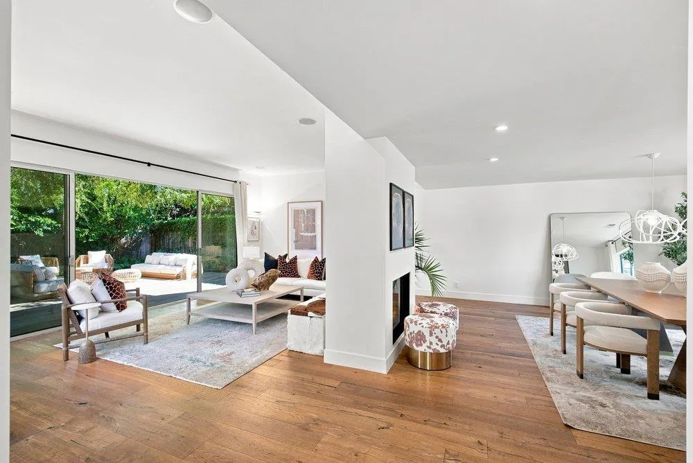 1145 Saxon Way Menlo Park, CA 94025